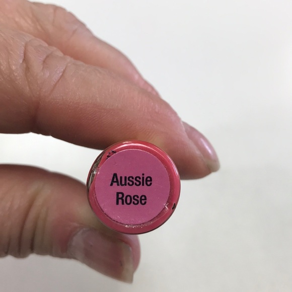 Lipsense lip stain and lip gloss and oops remover - Picture 3 of 11